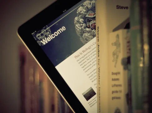 Digital Textbook between Textbook Rentals