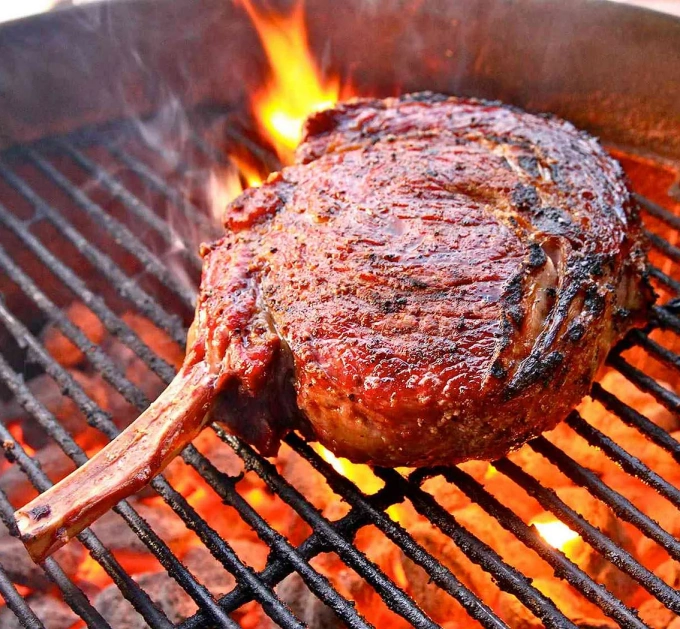 Grilling Steak (American Style)
